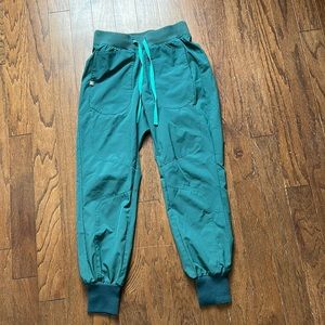 Figs FionLite scrubs jogger bottoms